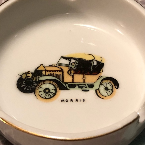 Vintage Car-Lovers Ashtrays - Picture 3 of 8